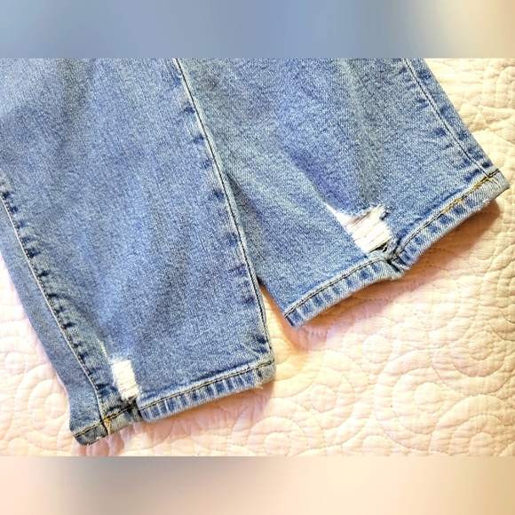 Current Elliot | Boyfriend Jean | Peaceful Blue | Destroyed | Size 26 - Picture 2 of 15